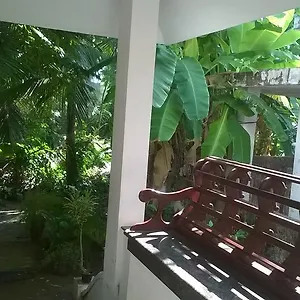 Homestay Coconut Grove