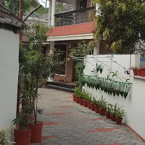 Homestay Birds Nest
